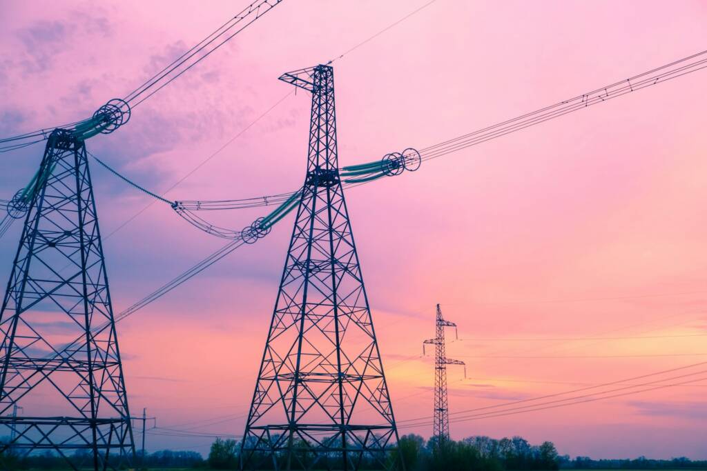 Power grid for energy use audit